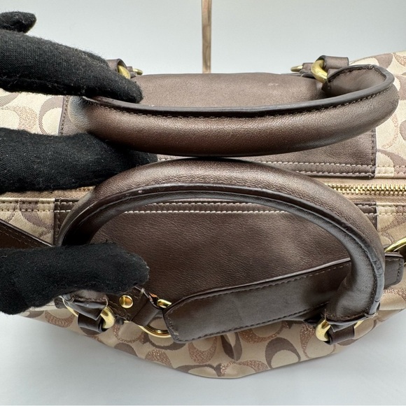 Coach Signature Ashley Satchel / Shoulder Bag | Good Used Condition - Picture 5 of 16